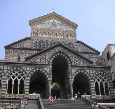KAMPANIEN AMALFI DOM